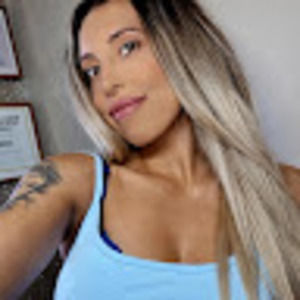 Meet your Posher, Kayley